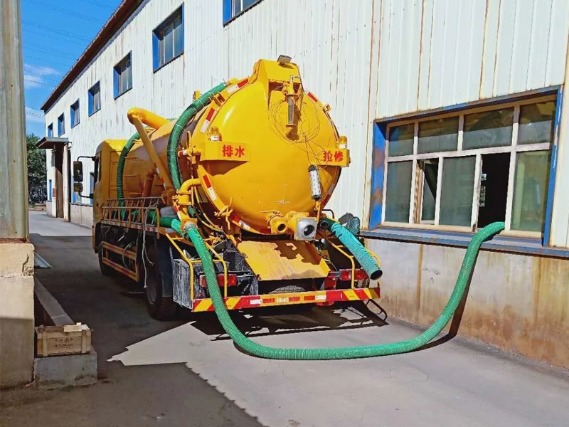 麒麟厂区化粪池清理